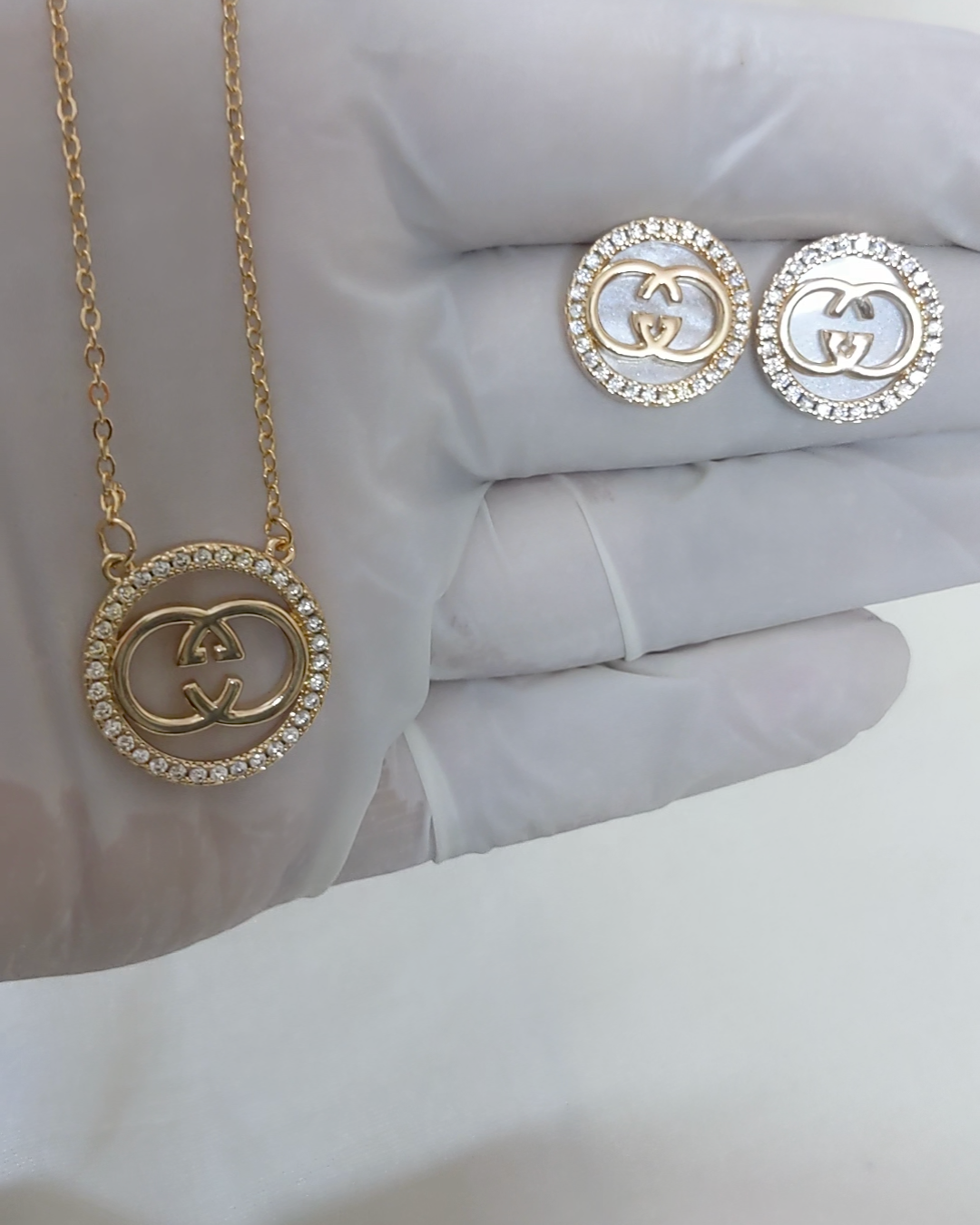 Celestine Circle Set