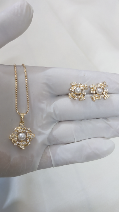 Lumiere Pearl Blossom Set